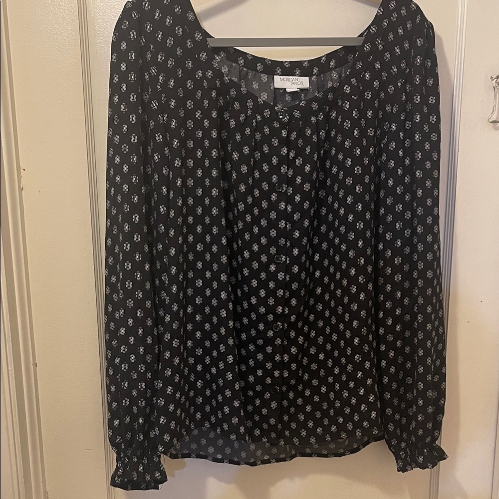 90. Morgan Taylor Black and White Patterned Blouse
